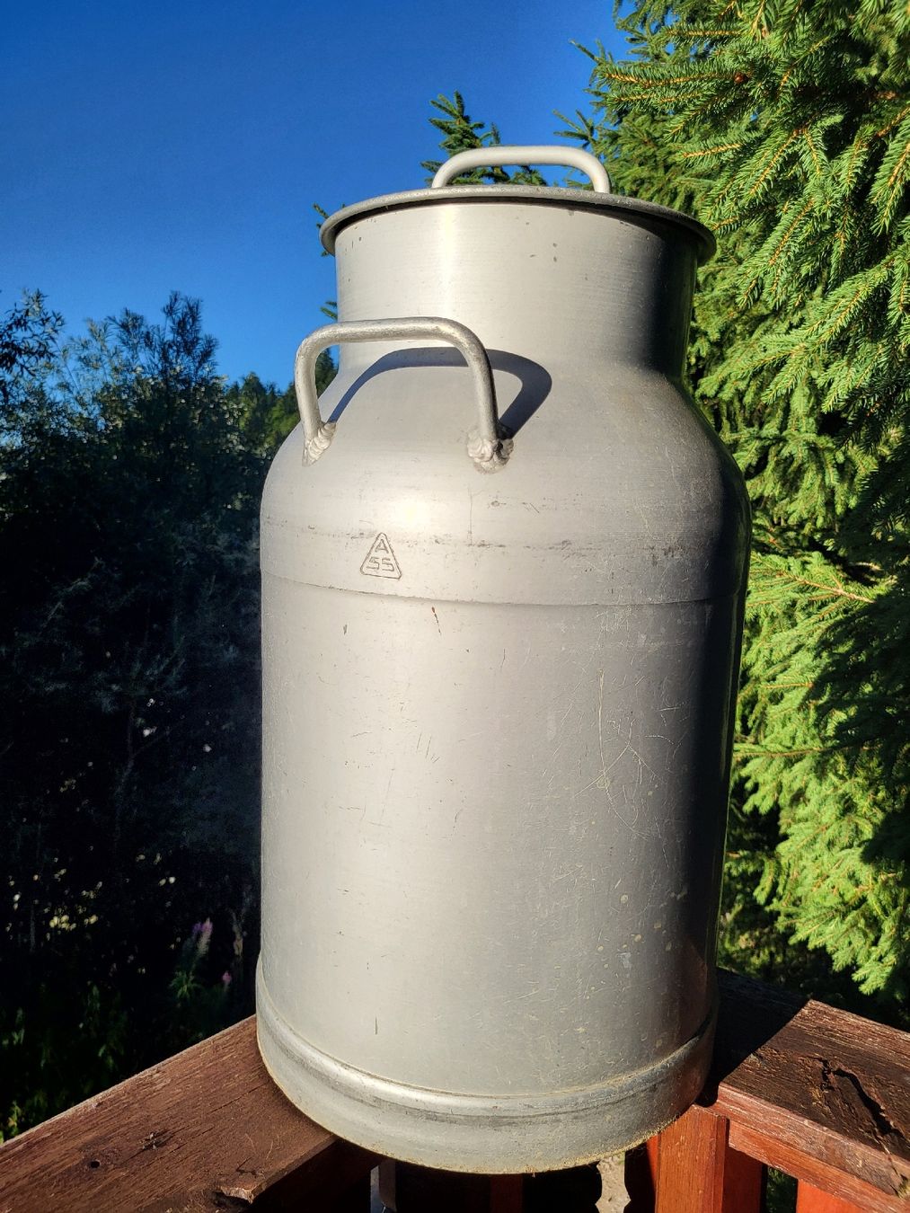 Accessoires: Milchkanne - Pot à lait – D'occasion à Glovelier par Spitzegugger 1