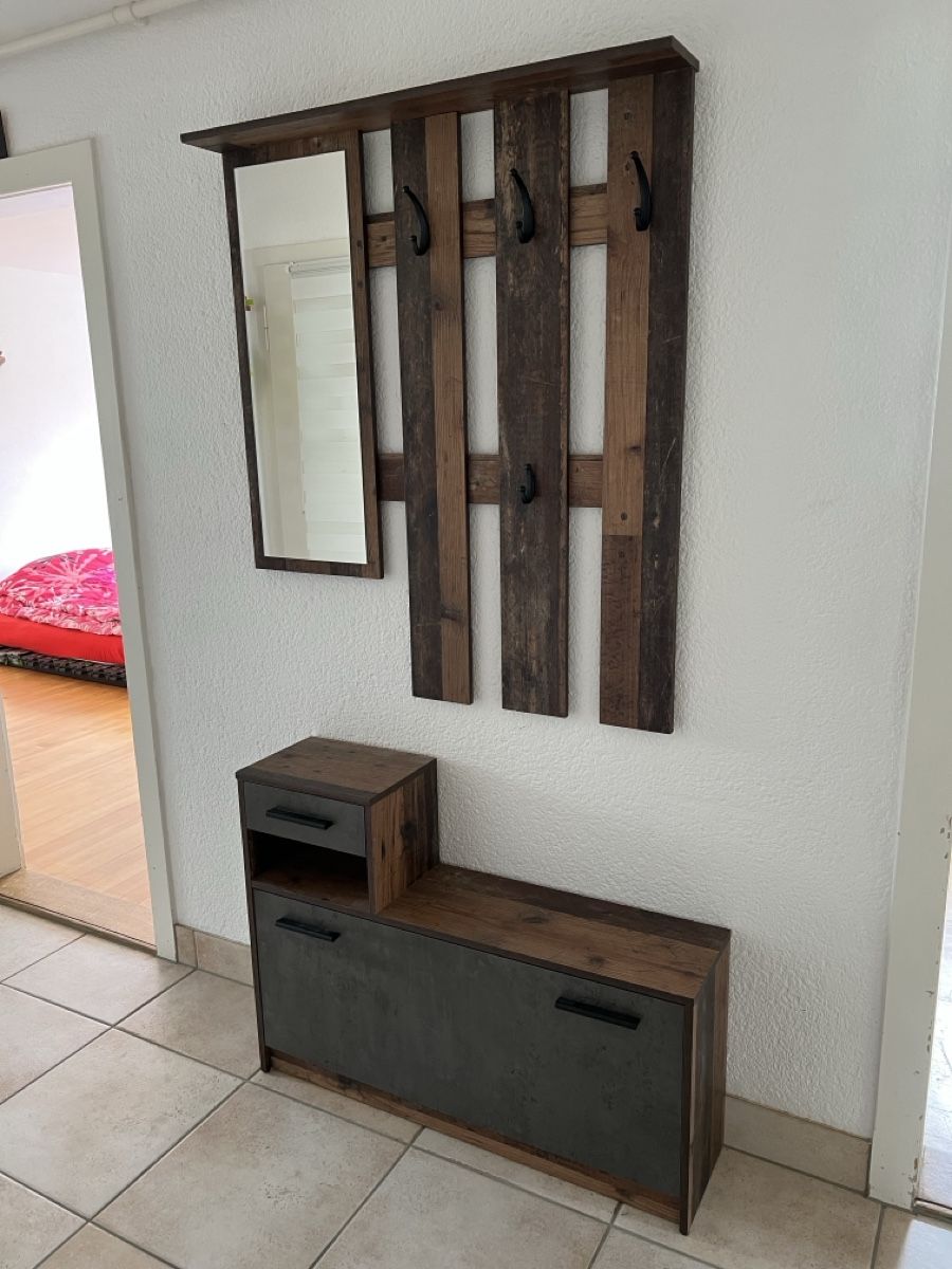 Guardaroba: Garderobe mit Schuhmöbel – Usato da Thun venduto da milbrena
