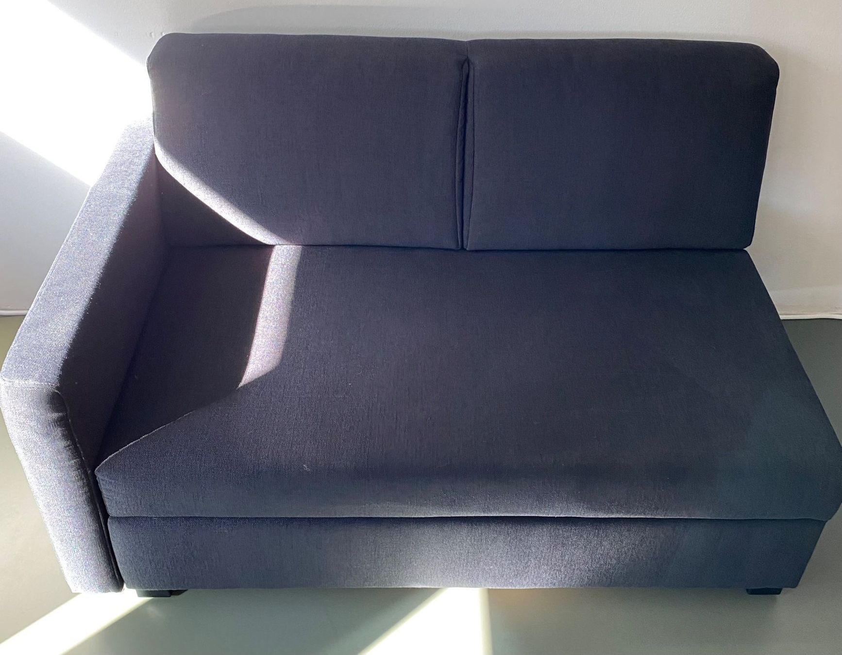 Sofas: Schwarzes Bettsofa von die Collection – Gebraucht aus Wollerau von stoni03 1