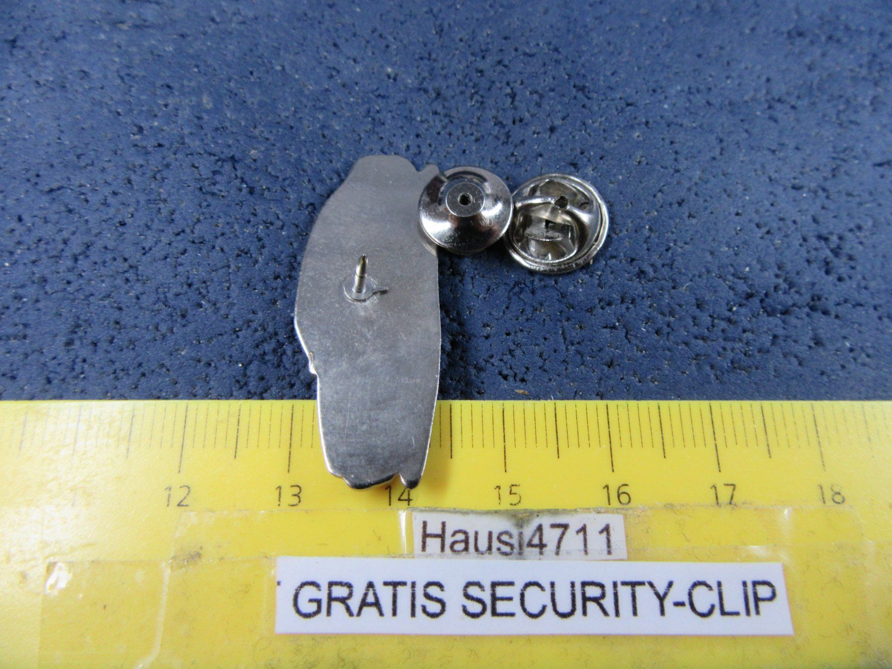 Volvo Placchette & Badge: VOLVO C70 PKW AUTO PIN GLASIERT – Usato da Ettingen venduto da Hausi4711 2