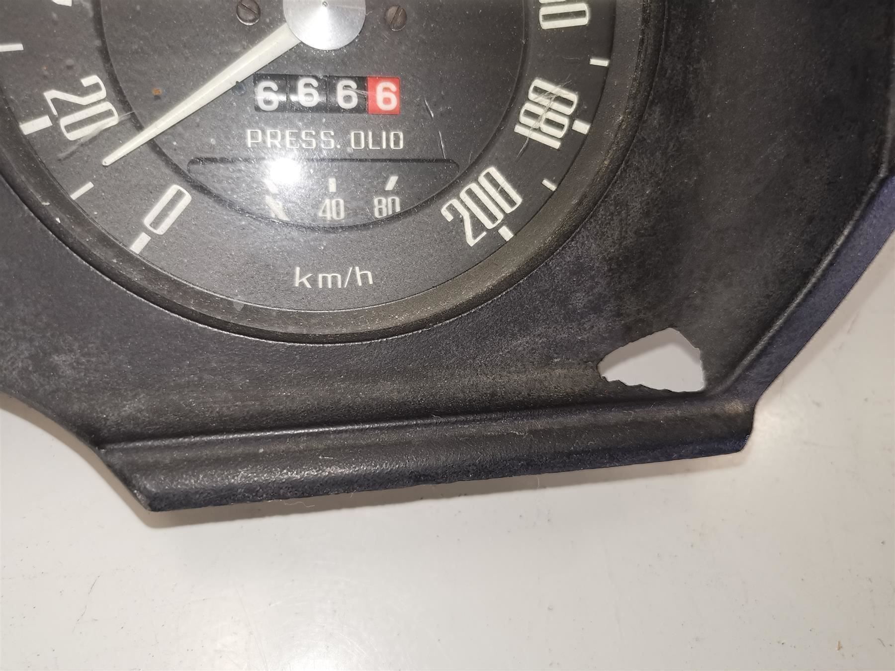 Tutti pezzi di ricambio auto: Alfa Giulia Kombiinstrument – Difettoso da Thalwil venduto da Joker690 1