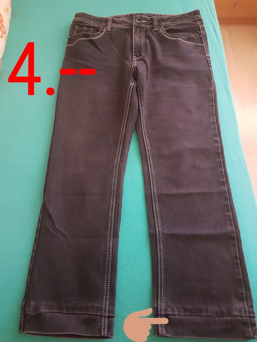 Pantaloni: Hosen – Usato da Benzenschwil venduto da Conny083 3