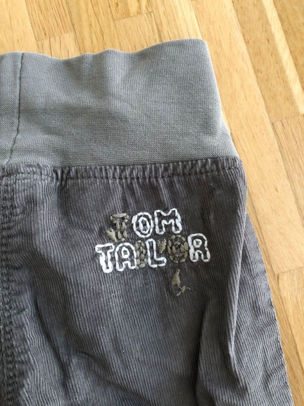 Pantaloni: Leichte Hose Tom Tailor Grösse 62 – Usato da Lupsingen venduto da sta_wgg5 3