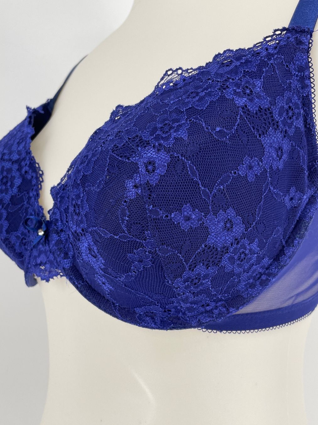 Altra biancheria intima: Push-up BH Gr. 75B oder 75C – Usato da Auenstein venduto da moin. 2