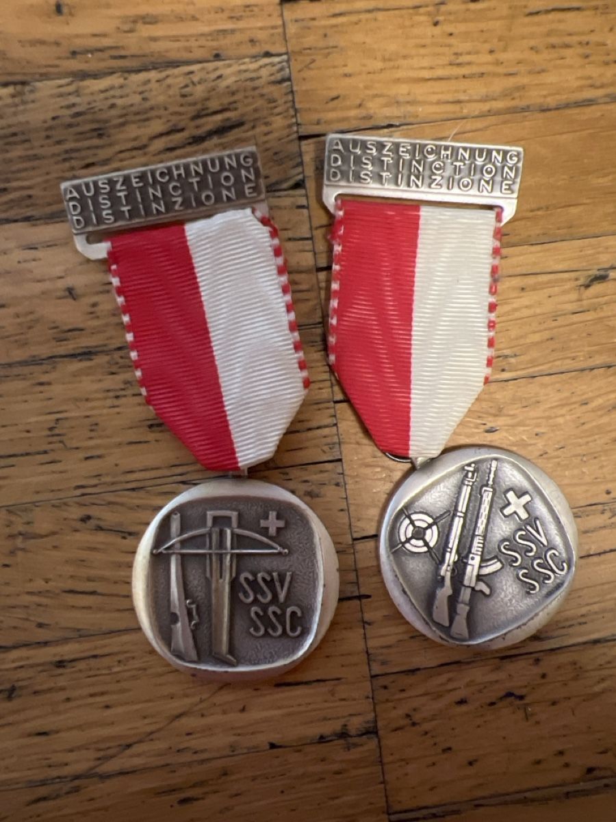 Medaglie: Medaille – Usato da monte carasso venduto da Chanel82