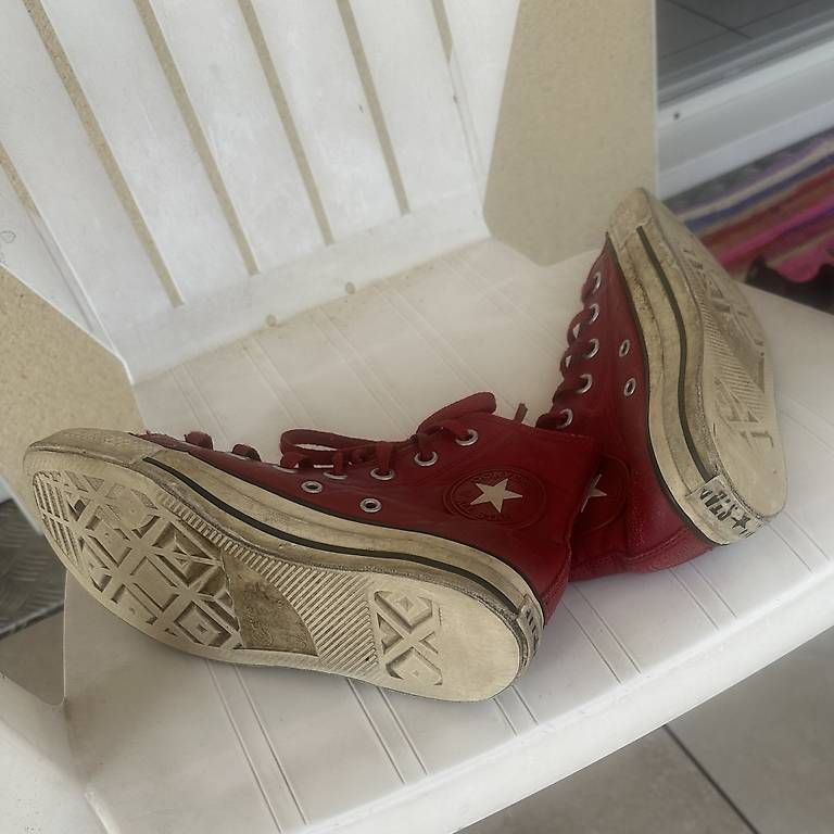 Converse Damenschuhe: Converse année 2005, P. 36 Vintage cuir – Gebraucht aus La Chaux-de-fonds von ccjp 2