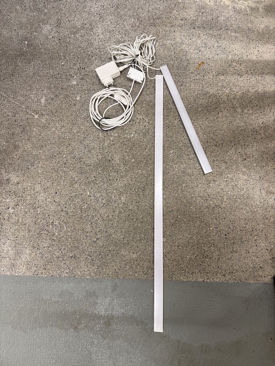 Ikea Lampadari & plafoniere: Light bar – Usato da binningen venduto da mfe_v6cn