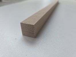 Eiche Massivholzleiste – 20 × 20 × 495 mm
