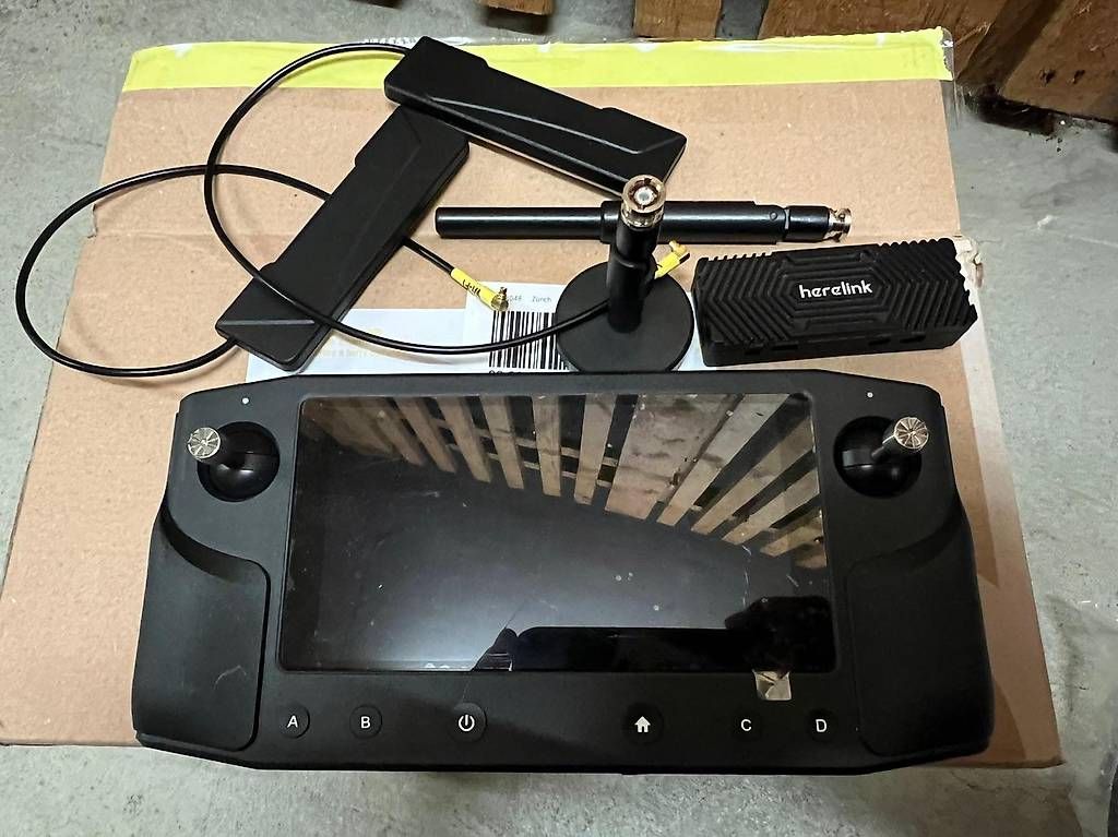 WiFi: Herelink v1.0 avec air-unit et antennes. – Usato da Zürich venduto da dada9393