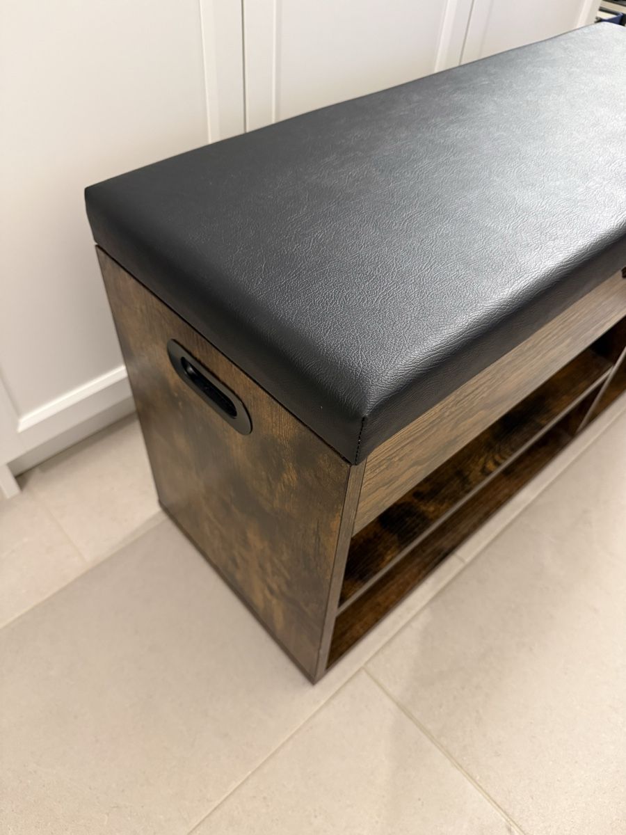Panchine: Schuhbank mit Sitzpolster Holzoptik – Usato da Döttingen venduto da chr_qvn2 2