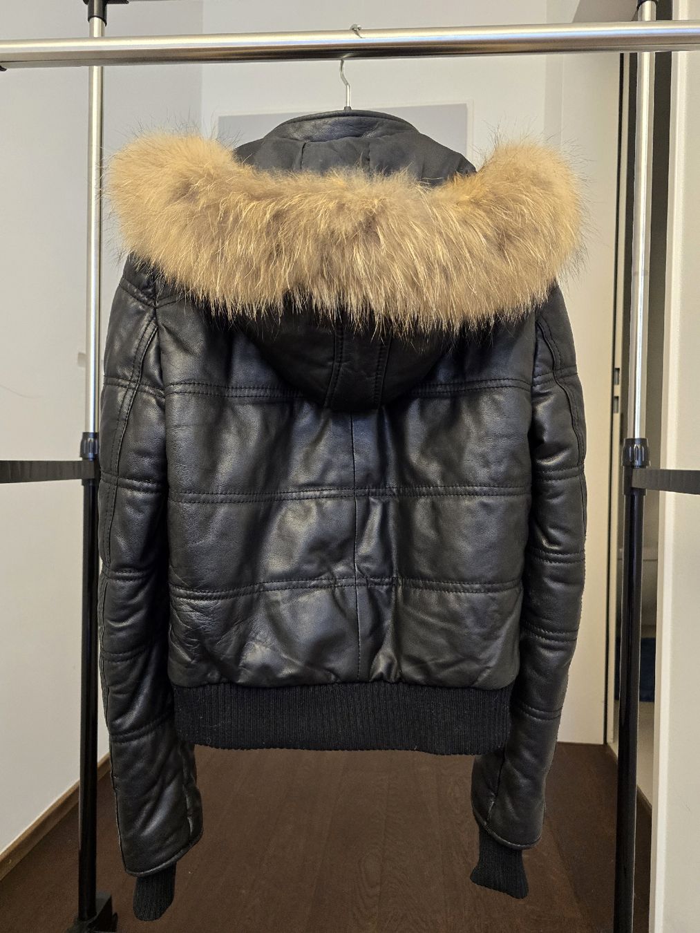 Giacche: Bruno Morelli Echtpelz Winter Jacke, Echtleder Gr.36 – Usato da Rorschacherberg venduto da Olgamedved 3