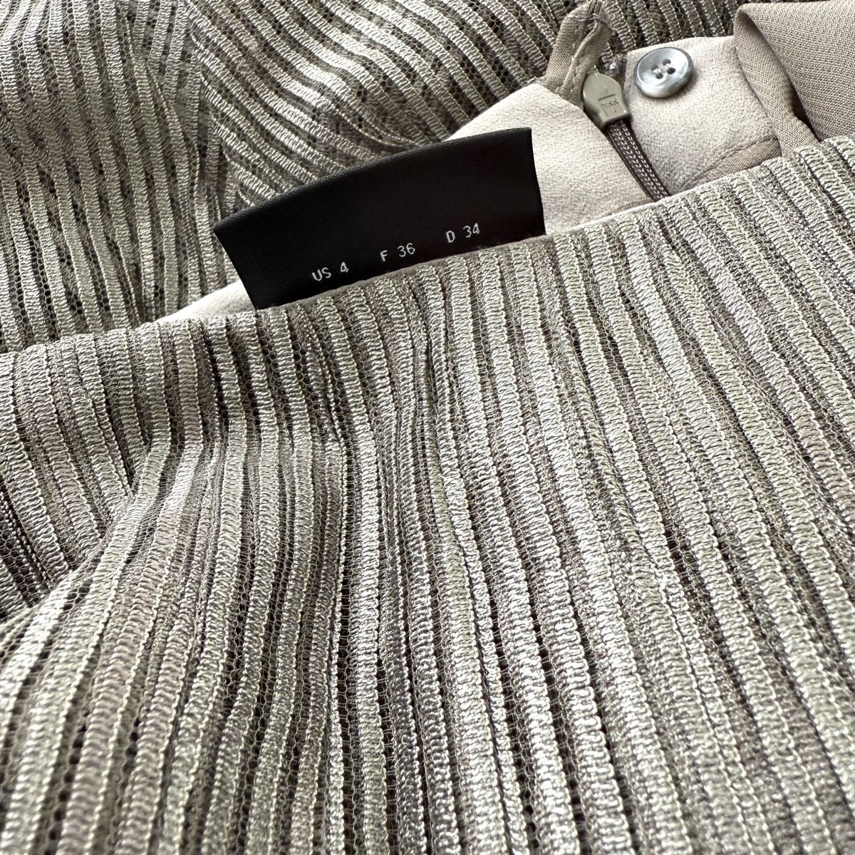 Akris Gonne: AKRIS Silk/Viscose Skirt – Nuovo (secondo la descrizione) da Emmen venduto da Nightingale_2022 8