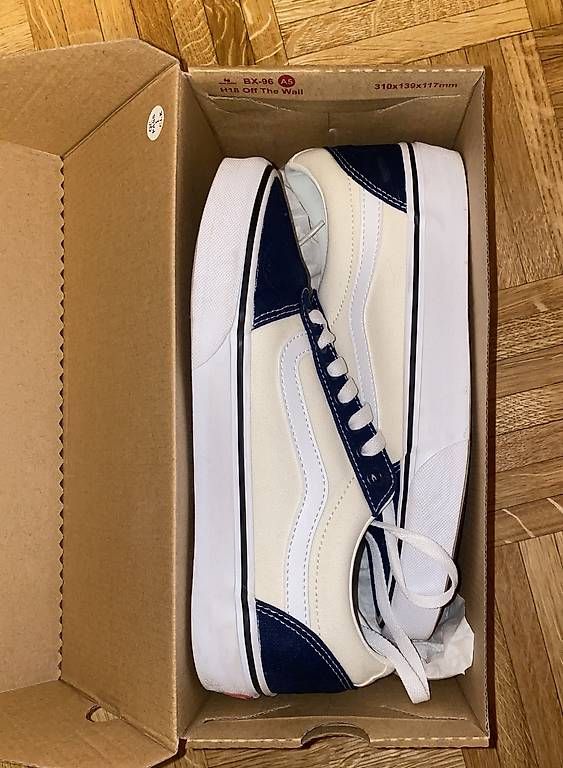 Herrenschuhe: Baskets VANS taille 40 – Gebraucht aus Préverenges von Les_herissons 1