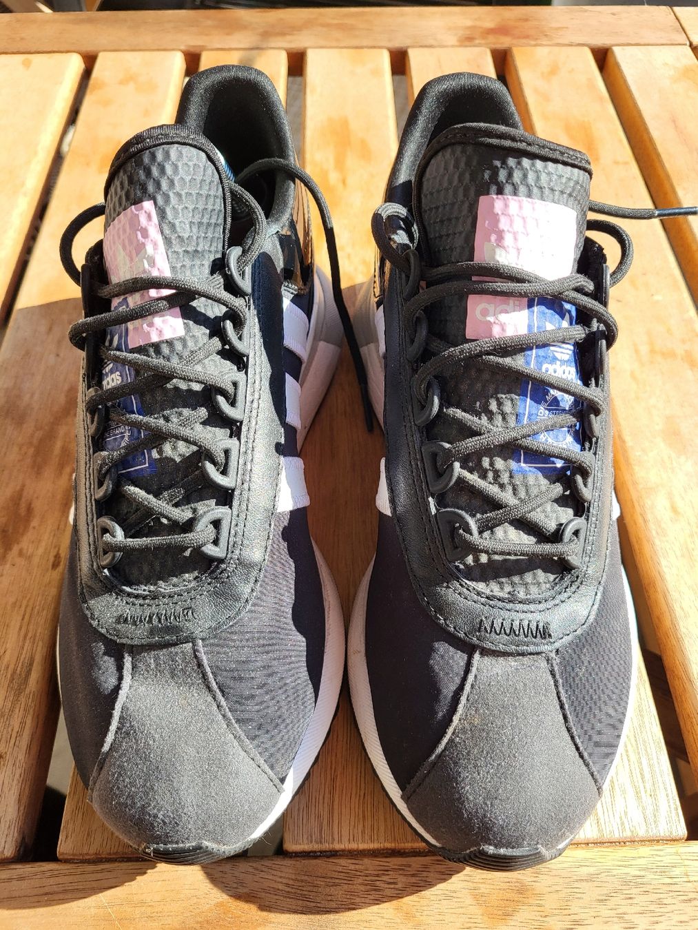 Adidas Scarpe da donna: Adidas Schuhe Gr 40 2/3 – Nuovo (secondo la descrizione) da Basel venduto da Nerea07 2