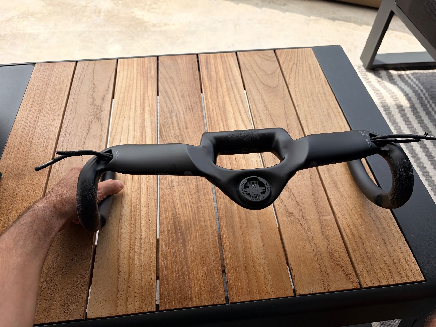 Pezzi di ricambio: Coefficient RR Carbon Road Handlebar 40cm – Usato da Herisau venduto da cdagher