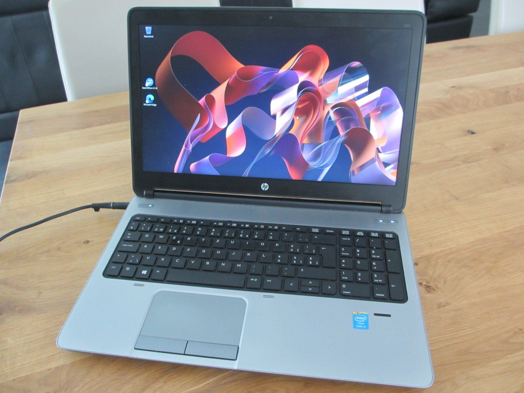 Hewlett Packard Notebook: Hp ProBook 650 G1 mit Windows 11 – Usato da Sargans venduto da Mony34 1