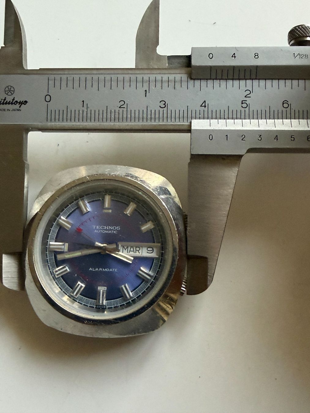 Uhren: Techns Automatic Alarmdate – Gebraucht aus Worblaufen von chronyves 2