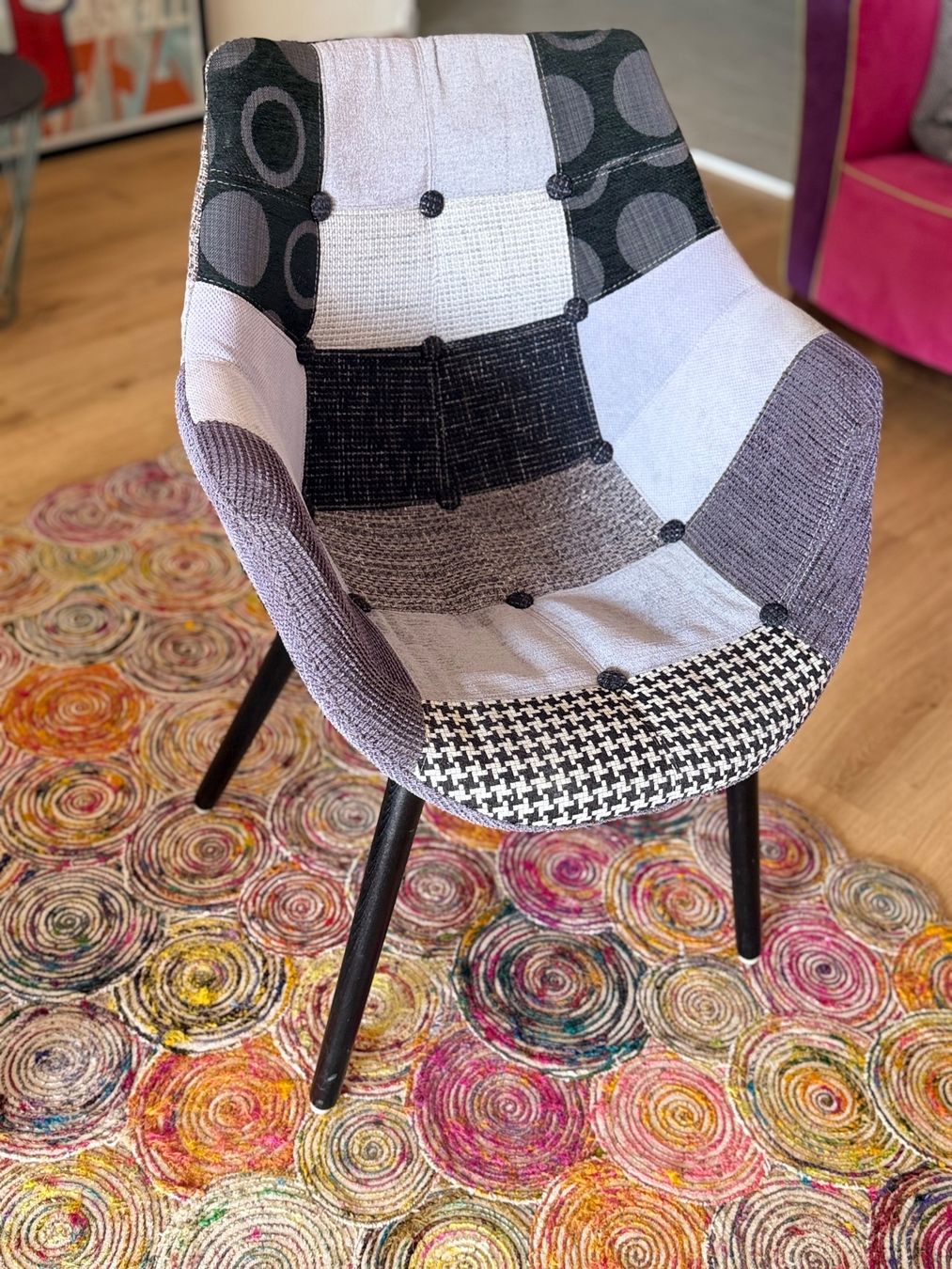 Sedie: Design-Esszimmerstühle im Patchwork-Look – Usato da Zürich venduto da gregpan 1