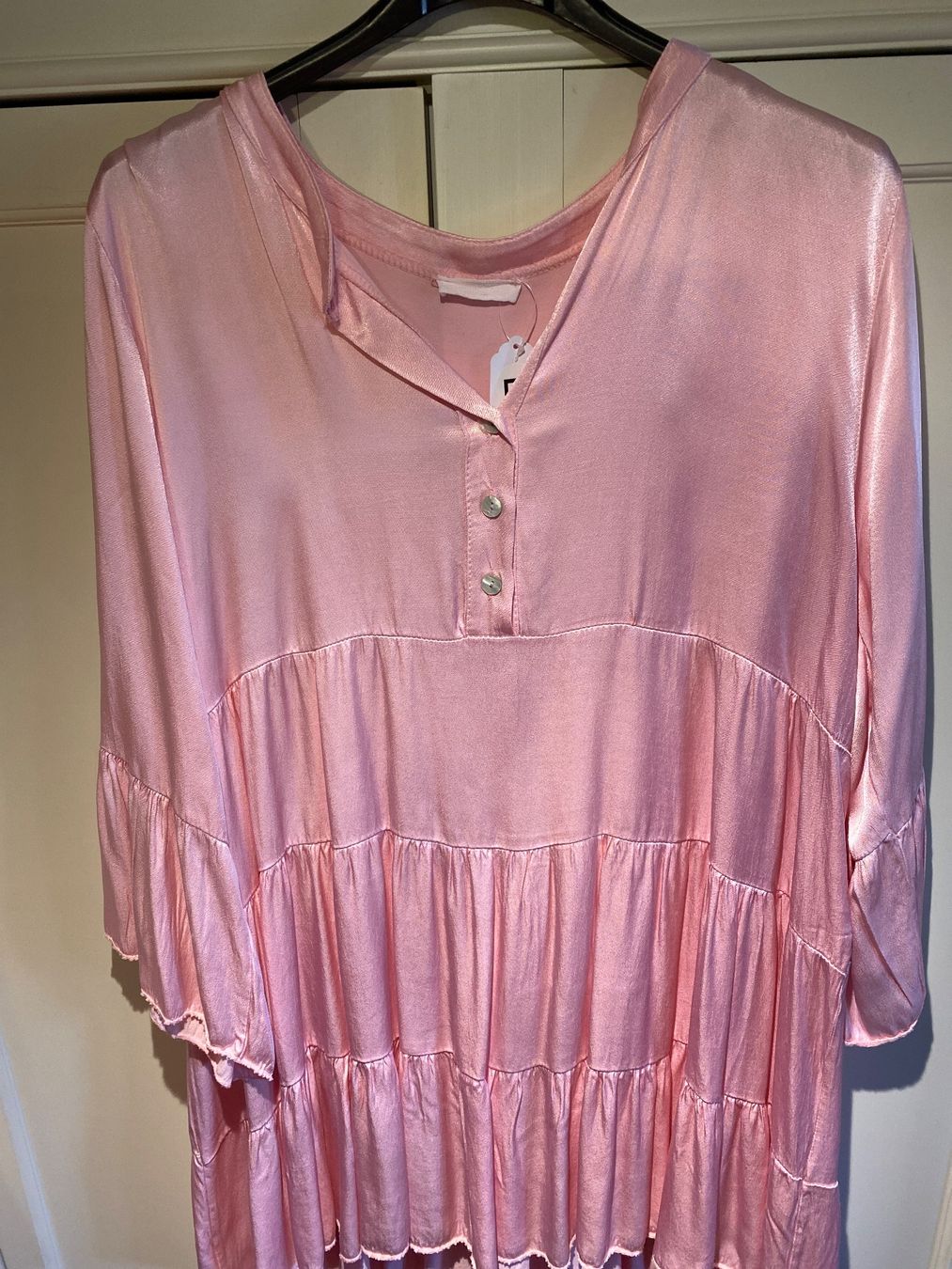 Vestiti: DAMENKLEID SEIDENGLANZ-PUDERROSA – Nuovo e nell'imballaggio originale da Meienried venduto da ManuelaBoutique 2