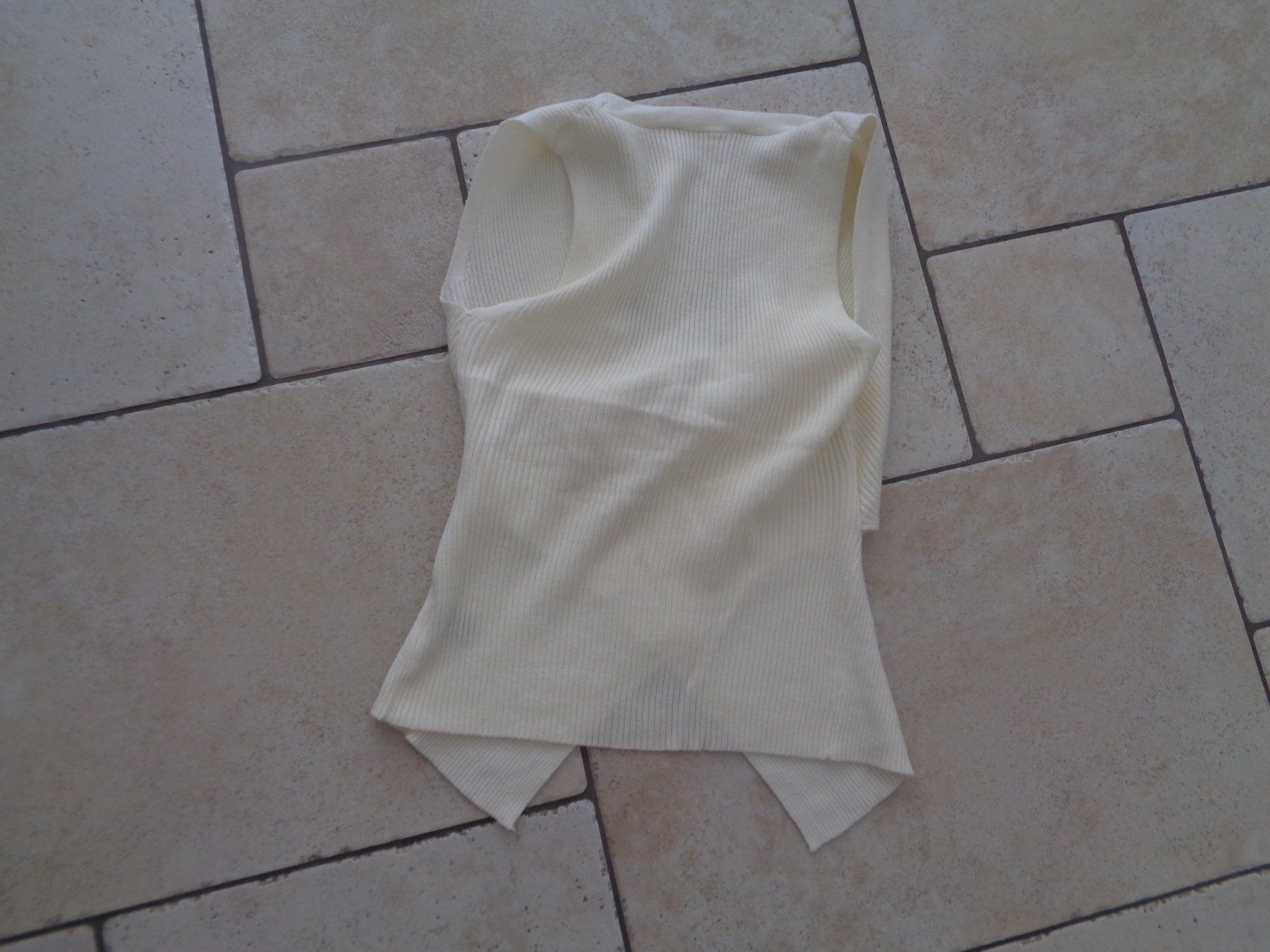 Shein Top: Top / Oberteil  Shein  Grösse S – Usato da Kreuzlingen venduto da Robi-2003 1