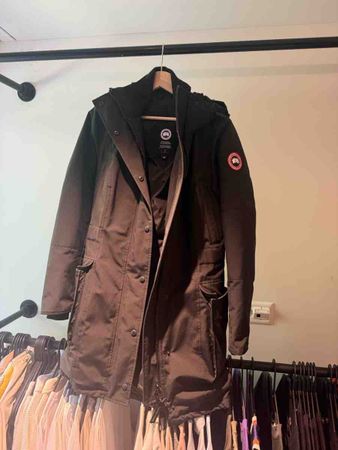 Canada Goose Winterjacke / 1x Getragen / Np: 1800.-