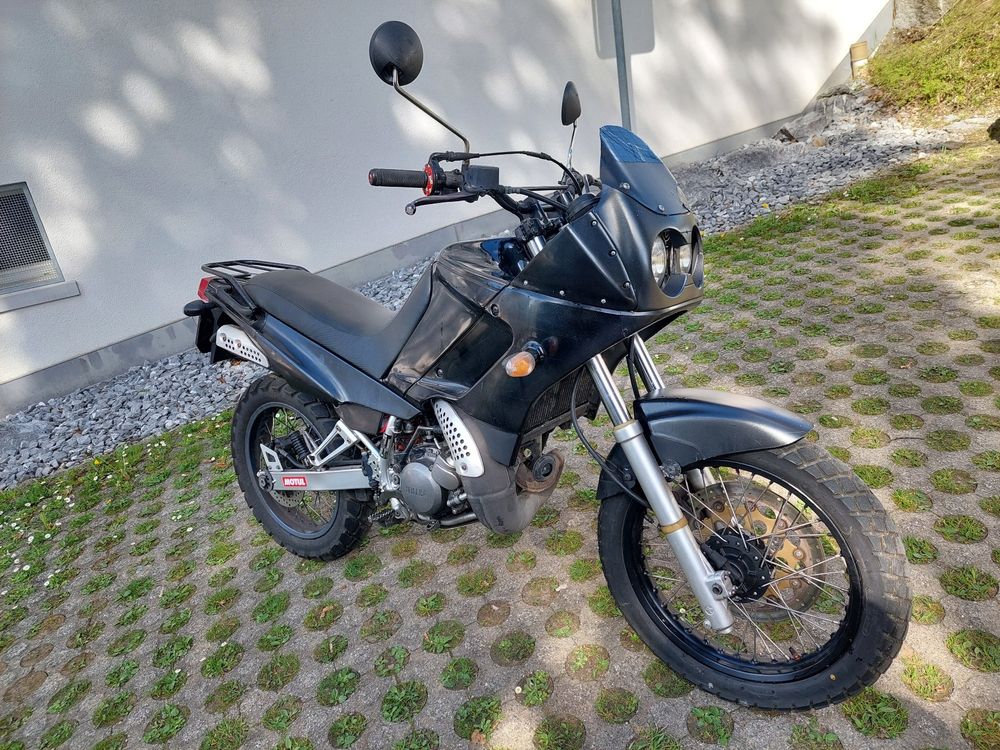 Oldschool 125er Yamaha TDR MadMax Style ab 16 Jahren (Gebraucht) in ...