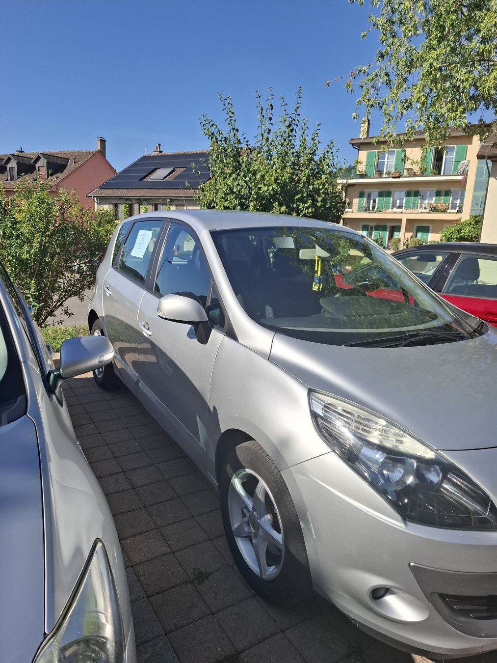 Renault Automobili: renault scenic 1.4 tce 130cv – Usato da La Sarraz venduto da xav_q5bm 1