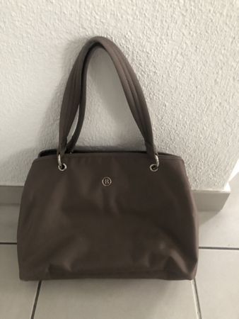Robuste Handtasche - Viel Stauraum - Top Zustand