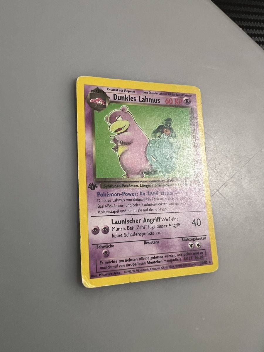 Pokémon Cartes à collectionner: Dunkles Lahmus – D'occasion à Muttenz par Michugee97 1