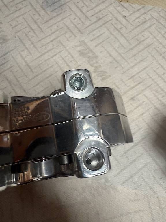 Alle Motorradersatzteile: Harley Davidson Bremssattel RST Stocker – Gebraucht aus Steg im Tösstal von rst_5hdw 3