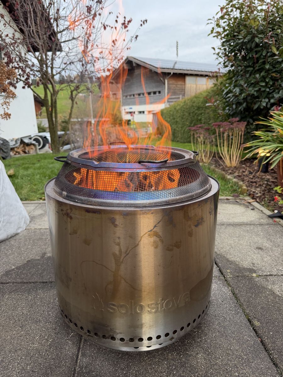 Cheminée: Solo Stove Bonfire Backyard Bundle + Heat Deflector – Gebraucht aus Baar von robin.olthof 2