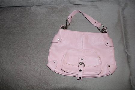 Rosa Damen Tasche aus Leder