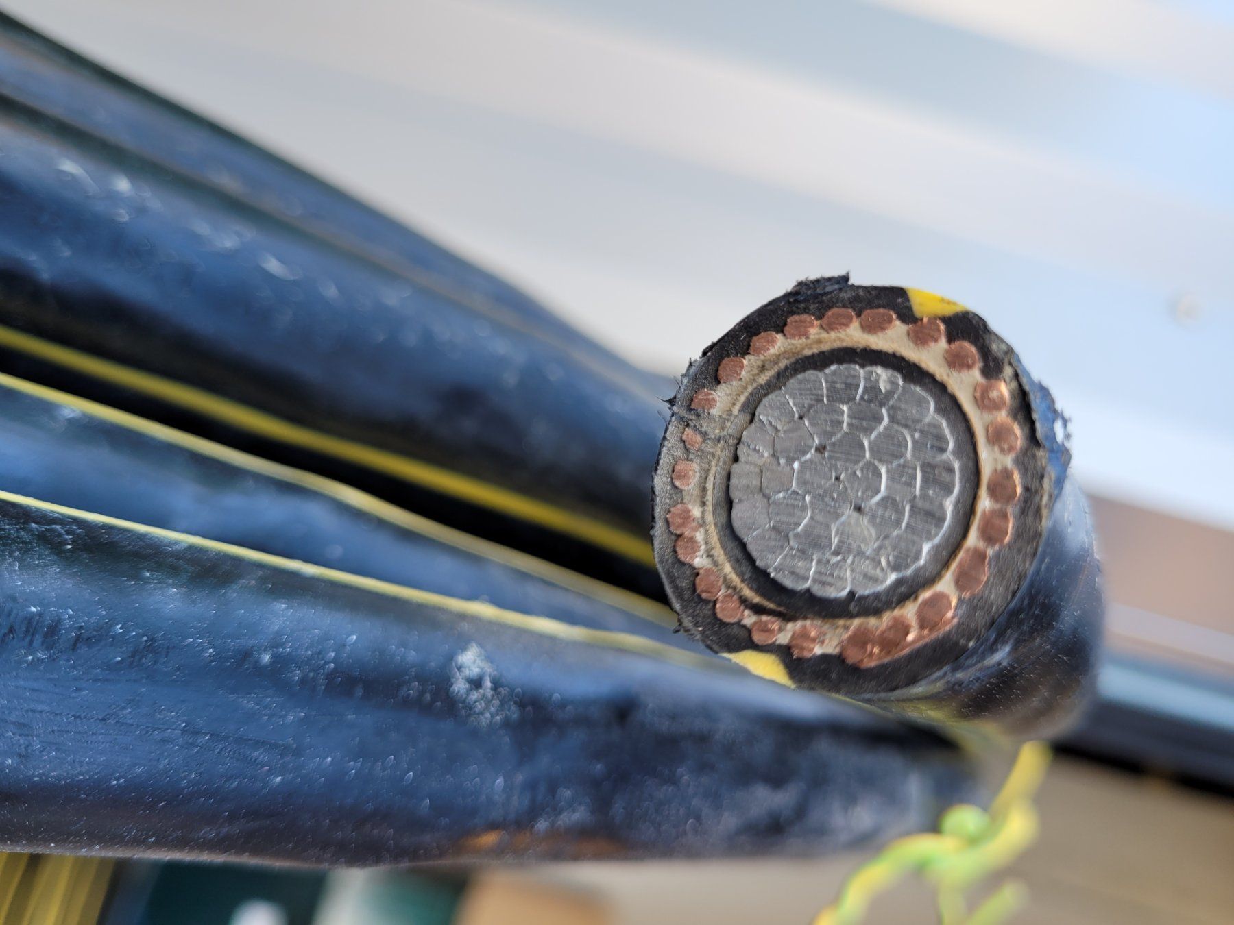 Kabel: Erdkabel – Neu (gemäss Beschreibung) aus Muhen von SWMuhen 2