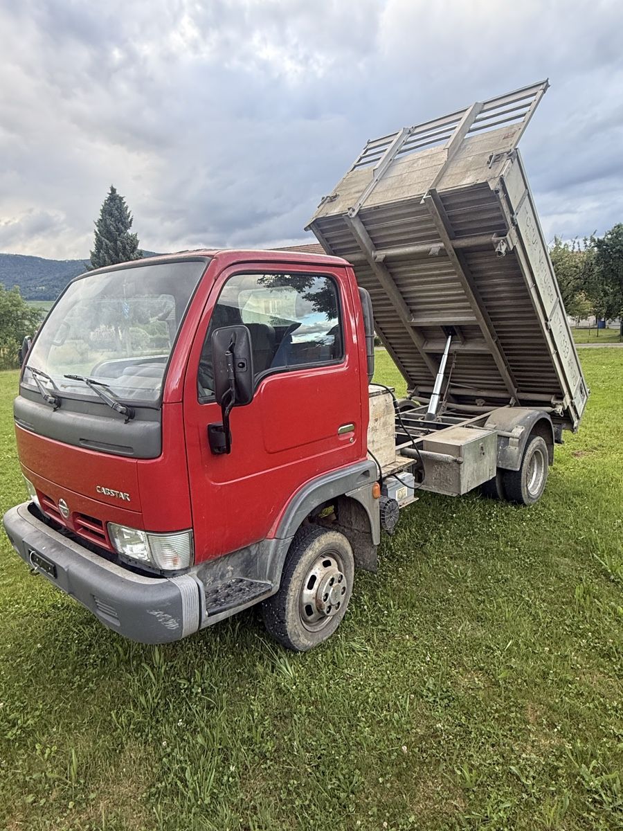 Nissan Veicoli commerciali: Nissan Cabstar  TL 45.13 Kipper – Usato da Niederbipp venduto da baggerch