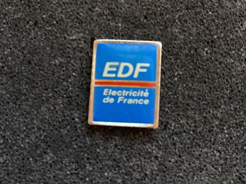 Placchette & Badge: PINS - FRANCE - EDF – Usato da Le Brassus venduto da cinema13