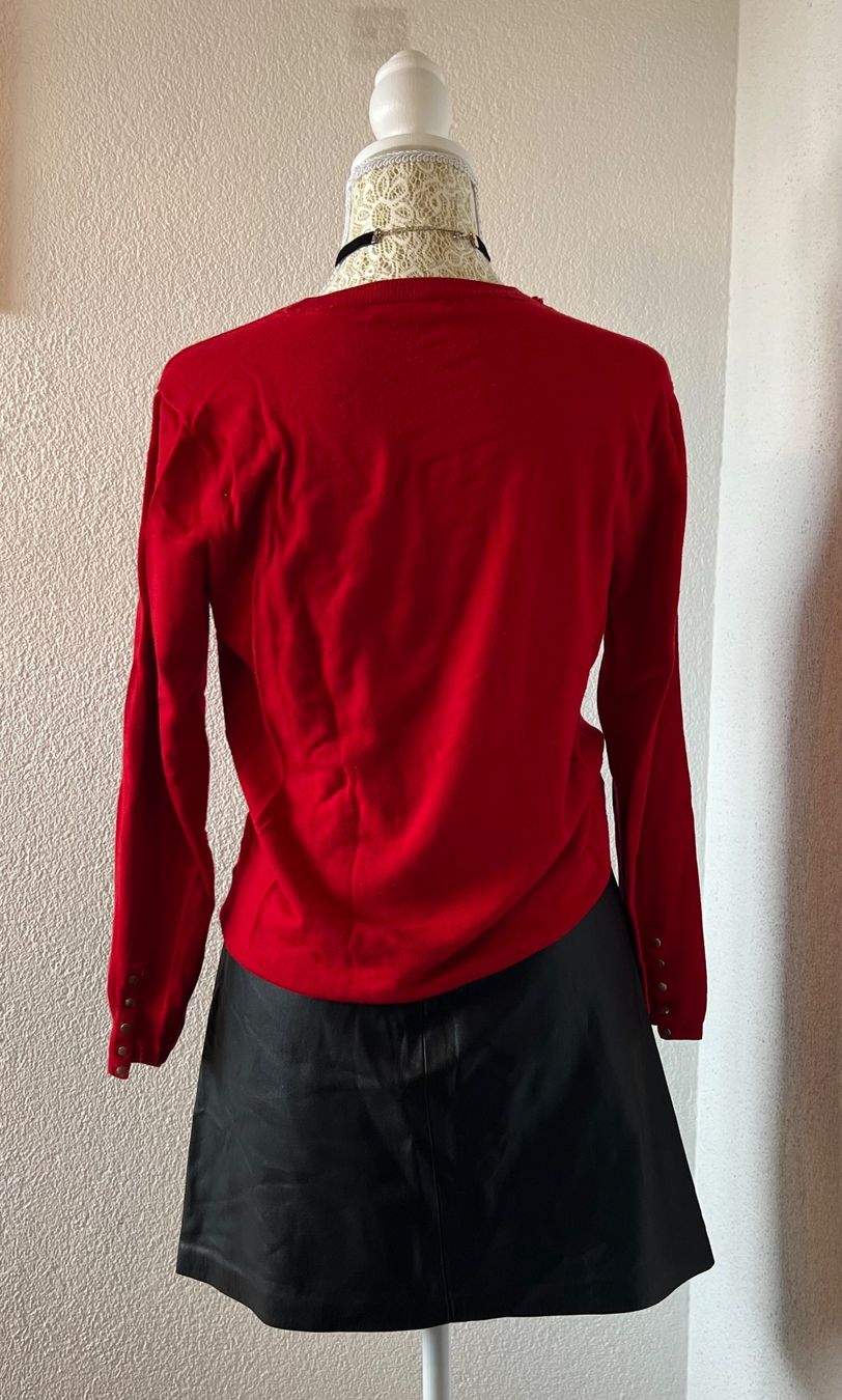 Zara Maglioni & Felpe: Zara Women's Red Sweater – Usato da Otelfingen venduto da houseofstae 2
