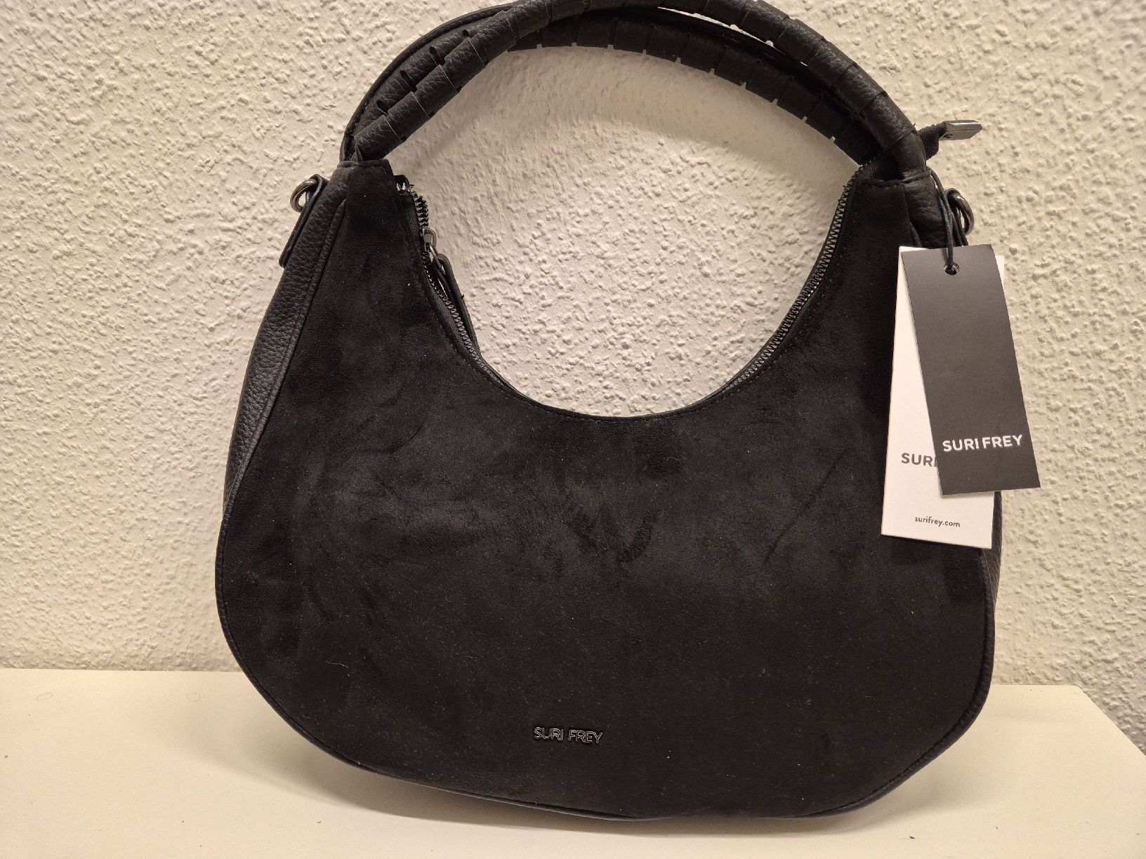 Suri Frey Borse da donna: Suri Frey Tasche schwarz – Nuovo (secondo la descrizione) da Riehen venduto da Vaniisha13