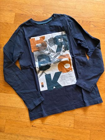schönes Langarmshirt Gr. 146/152