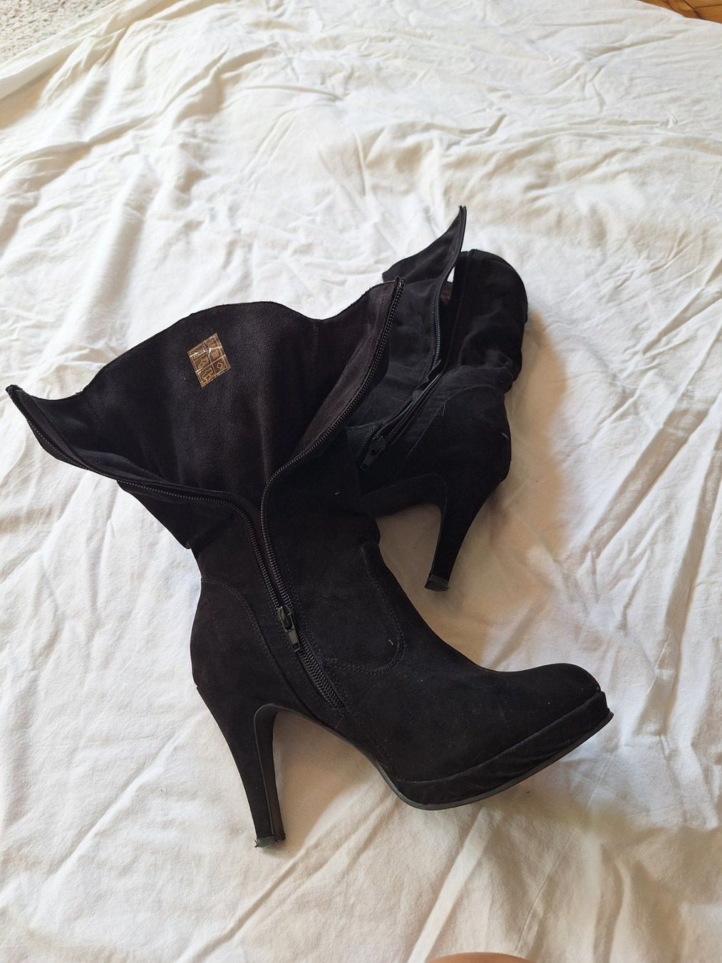Scarpe da donna: Stiefel schwarz Grösse 39 – Usato da Winterthur venduto da pf02 2