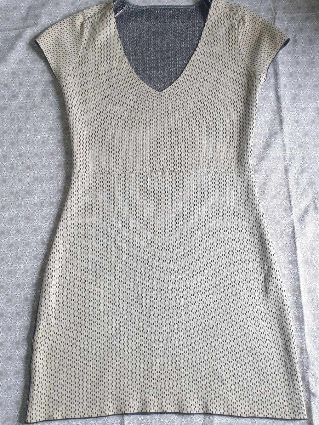 Robes: Kleid, doppelfassig, silver/beige XL NO GU – Neuf (Voir description) à Zürich par yoarg 1