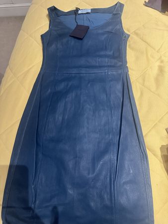 Prada Lederkleid blau 100 Prozent Lammnappa Grösse 38 neu