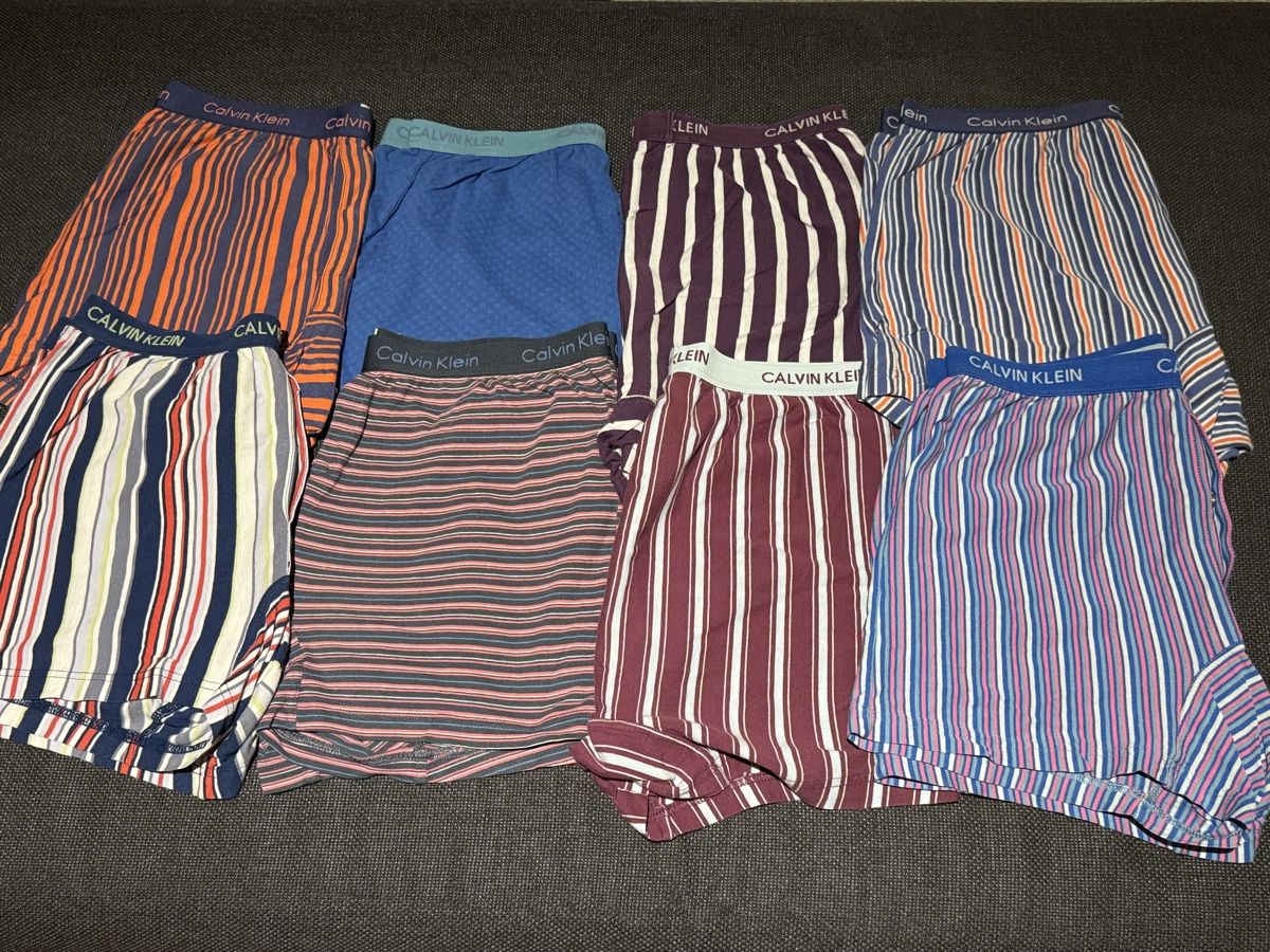 Calvin Klein Unterwäsche: Calvin Klein, 8 Boxer Shorts, Medium – Neu (gemäss Beschreibung) aus Oberengstringen von gbr_zurich
