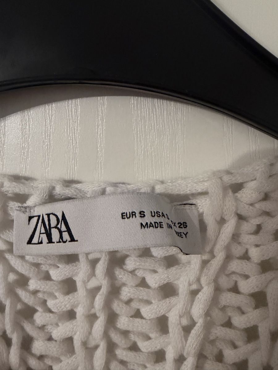 Zara Maglioni & Felpe: Smanicato Zara bianco – Nuovo (secondo la descrizione) da Muzzano venduto da nat_x9hf 1