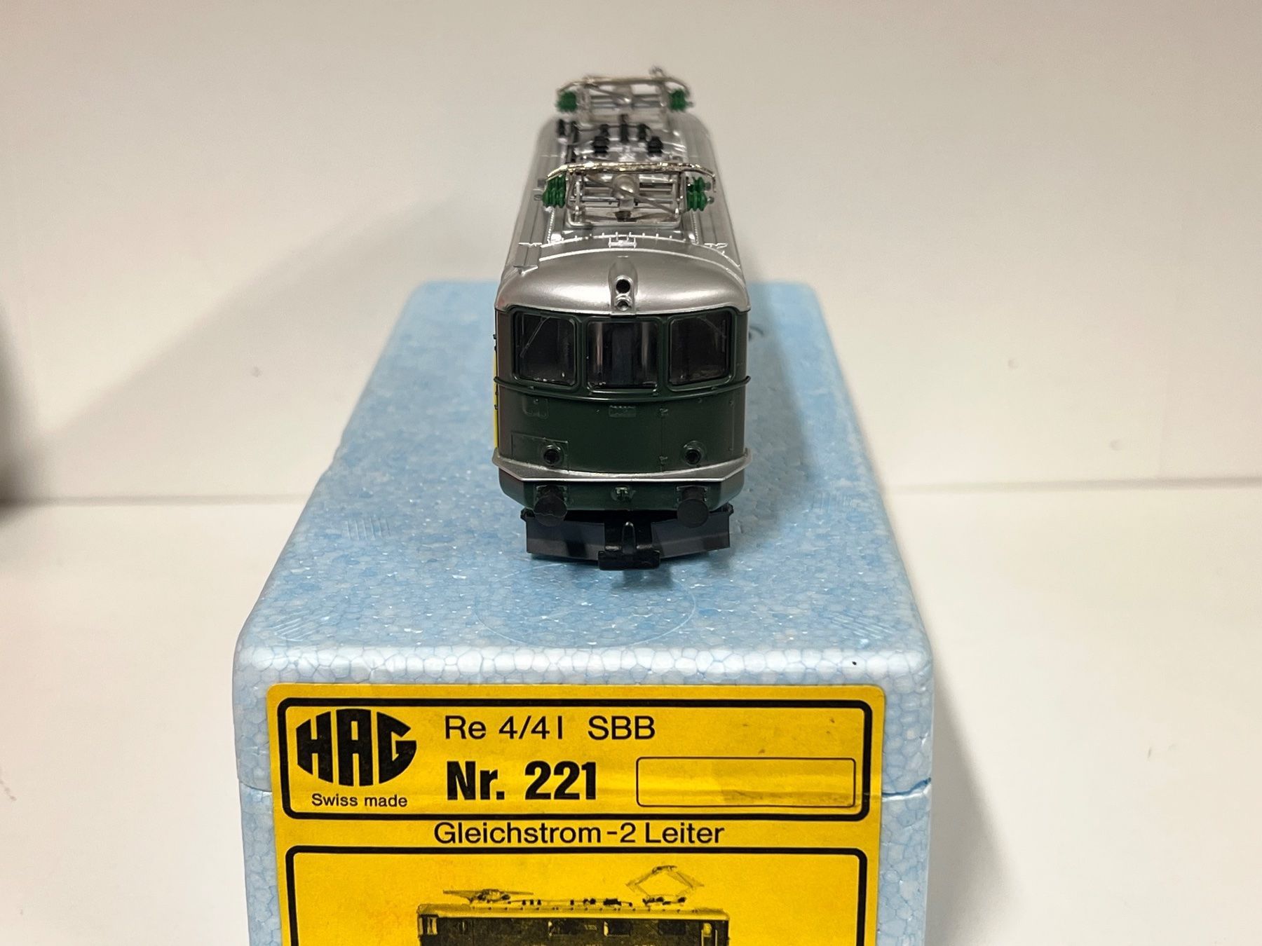 Hag Modellini di ferrovie: HAG Re 4/4 I SBB Nr. 221 H0 DC – Usato da Neuenhof venduto da ludovicco 3