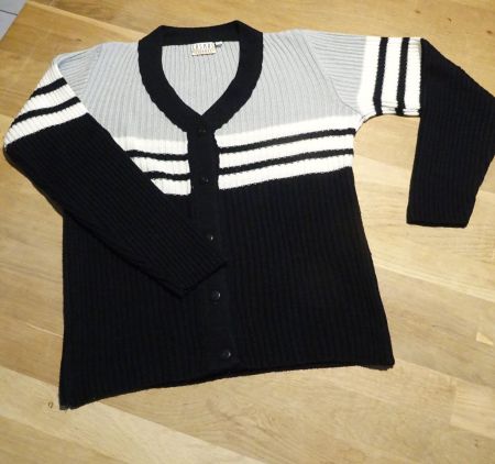 Strickjacke Gr. M