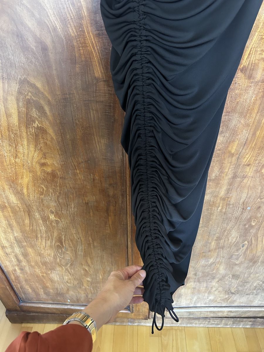 Vestiti: Kleid von Alice & Olivia – Usato da Zürich venduto da schregen 2
