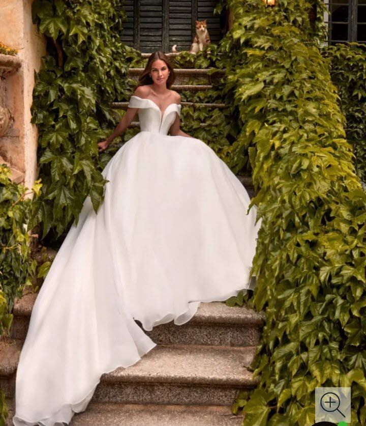 Vestiti: Hochzeitskleid neuwertig – Nuovo (secondo la descrizione) da Seewen SZ venduto da ste_syj9