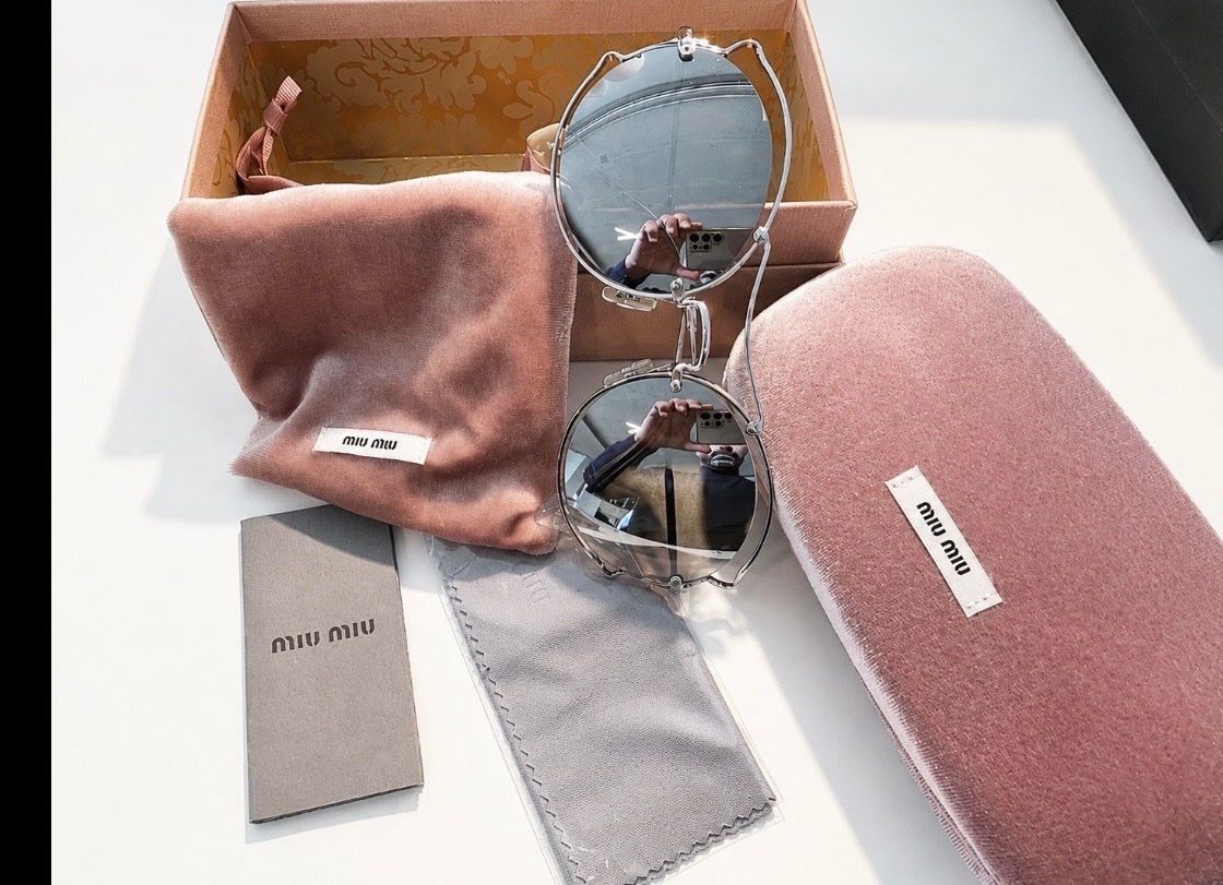 Miu Miu Occhiali & Lenti: MiuMiu Sonnenbrille neu Komlettset – Nuovo (secondo la descrizione) da Vordemwald venduto da ste_g86z 7