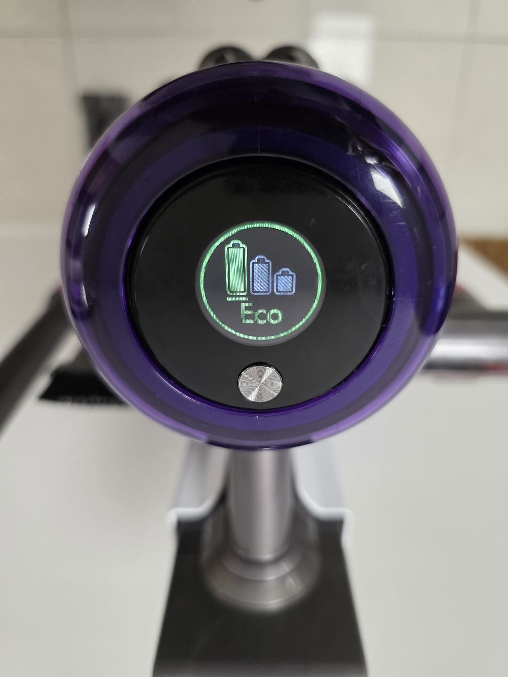 Dyson Aspirapolveri & Accessori: Dyson V11 Absolute Extra Pro Staubsauger - Top Zustand! – Usato da Bottighofen venduto da syogar 3