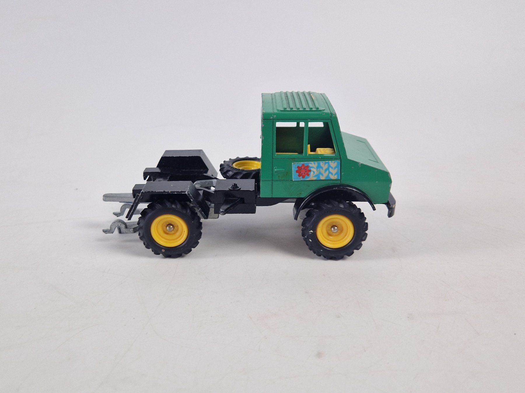 Jouets: Mercedes Unimog Spielzeugauto – D'occasion à Muhen par Restwert_Muhen 2
